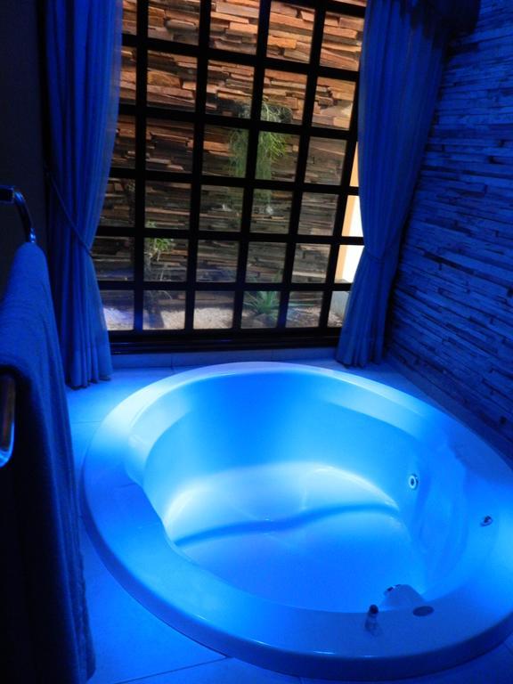 Pousada E Motel Blue Inn Cascavel  Buitenkant foto